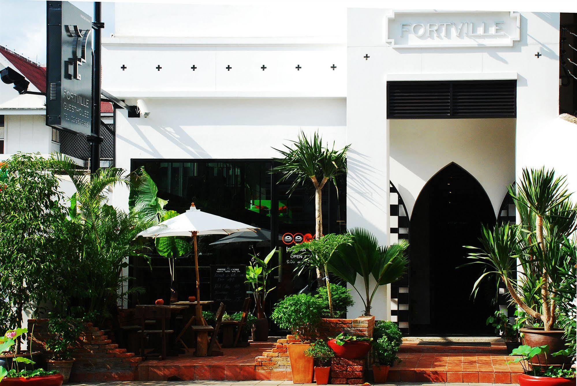 Fortville Guesthouse Bangkok Exterior foto